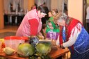 W Kamionce wspólnie zakisili kapustę