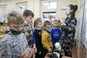 Robotyka, hiszpański i biblioteka - jakie jeszcze atuty swojej szkoły dostrzegają uczniowie jednej z wieluńskich podstawówek?