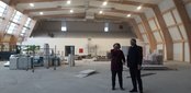 Trwają prace wykończeniowe w hali sportowej przy ul. Wojska Polskiego w Wieluniu