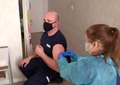 Powiat wieluński: mundurowi i nauczyciele czekają na drugą dawkę szczepień
