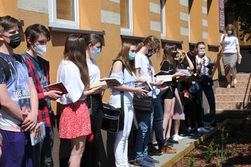 „Do szczęścia człowiekowi potrzeba ogrodu i biblioteki” – sentencja Cycerona nadal aktualna