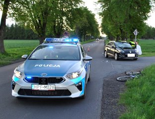 Wypadek drogowy w Nowej Brzeźnicy. Zginęła 20-letnia rowerzystka