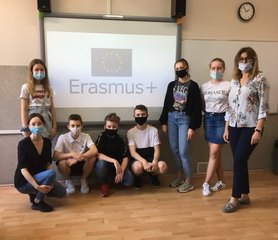 Szkoła Podstawowa nr 2 w Wieluniu rozpoczęła współpracę międzynarodową realizując projekt Erasmus+