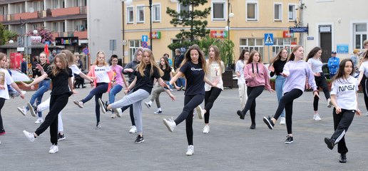 Freedom – młodzież zorganizowała happening w Wieluniu