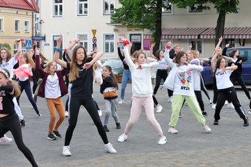 Freedom – młodzież zorganizowała happening w Wieluniu
