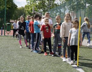 Kulturalnie i sportowo. Dzień Dziecka na Orliku w Praszce