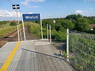 Przystanek PKP Wieluń – Miasto zdewastowany