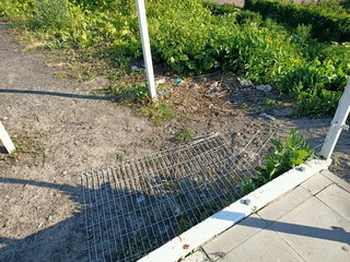Przystanek PKP Wieluń – Miasto zdewastowany