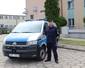 Tabor Komendy Powiatowej Policji w Wieluniu powiększył się o nowy radiowóz volkswagen T6