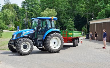 Nauka na wypasie, czyli mała-wielka szkoła w Bogdańczowicach