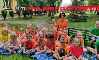 Mali sportowcy z Publicznego Przedszkola nr 3 w Wieluniu