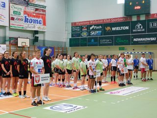 W Wieluniu rozpoczęła się Ogólnopolska Olimpiada Młodzieży w piłce ręcznej kobiet