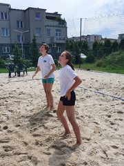 Zagrały w wakacyjnym turnieju plażówki