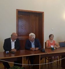 Wieluń: podpisanie umów samorządów z Zarządem Województwa Łódzkiego na dofinansowanie dróg