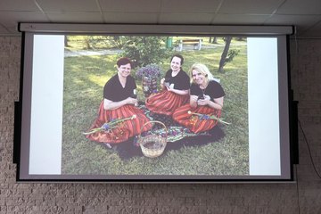 Strojec: pięknieje świetlica, pięknieją tereny zielone, będą wyremontowane ulice