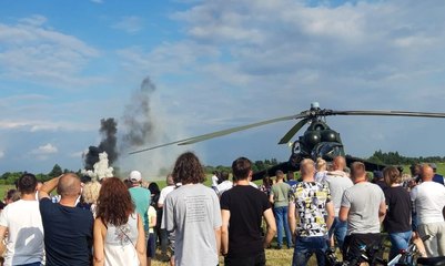 Fly Fest w Piotrkowie Trybunalskim. Na lotnisko Aeroklubu Piotrkowskiego przybyło 12 tys. ludzi