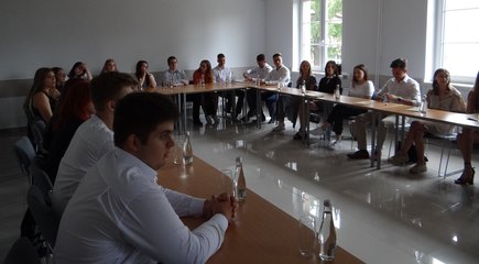 Klasa politechniczna w II LO w Wieluniu pod patronatem firmy Wielton i Politechniki Łódzkiej ze stuprocentową zdawalnością matury