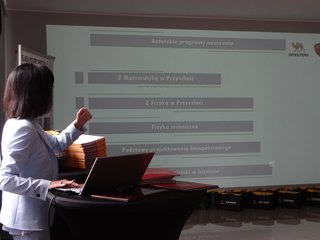 Klasa politechniczna w II LO w Wieluniu pod patronatem firmy Wielton i Politechniki Łódzkiej ze stuprocentową zdawalnością matury