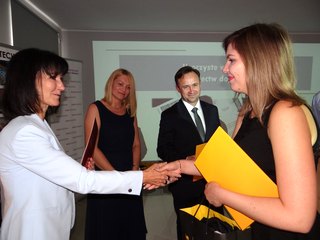 Klasa politechniczna w II LO w Wieluniu pod patronatem firmy Wielton i Politechniki Łódzkiej ze stuprocentową zdawalnością matury