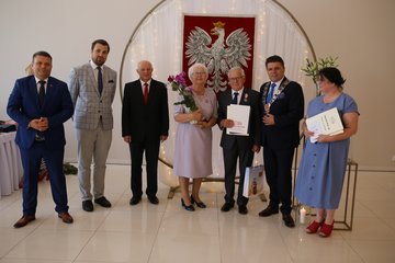 Złote Gody w gminie Wieluń. Medale Prezydenta RP otrzymały 53 pary