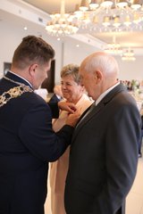 Złote Gody w gminie Wieluń. Medale Prezydenta RP otrzymały 53 pary