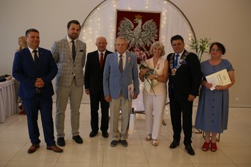 Złote Gody w gminie Wieluń. Medale Prezydenta RP otrzymały 53 pary