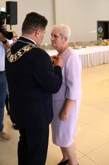 Złote Gody w gminie Wieluń. Medale Prezydenta RP otrzymały 53 pary