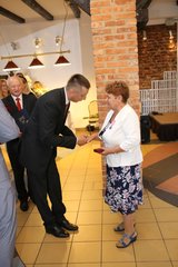 Złote Gody w gminie Wierzchlas. Medalem Prezydenta RP odznaczonych zostało 12 par
