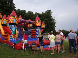 Niedziela dla Zdrowia w Działoszynie. Mieszkańcy mogli skorzystać z bezpłatnych badań