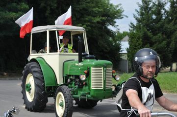 Widawa: Po raz trzeci zorganizowano Rajd Pojazdów Historycznych