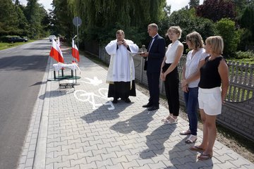 Przebudowany odcinek drogi powiatowej Czarnożyły – Dębina w Leniszkach został oficjalnie oddany do eksploatacji