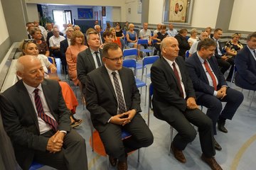 Przebudowany odcinek drogi powiatowej Czarnożyły – Dębina w Leniszkach został oficjalnie oddany do eksploatacji