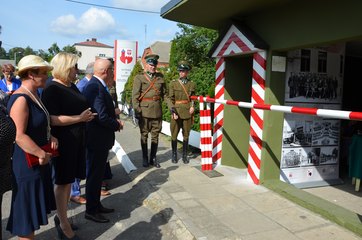 „Piknik Historyczny na pograniczu. Wielka historia w małych Ojczyznach” odbył się w Goli pod Bolesławcem