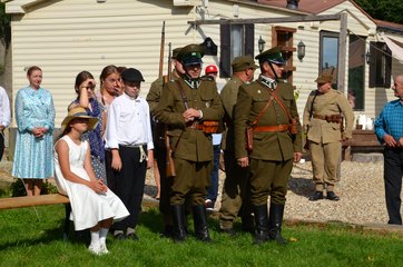 „Piknik Historyczny na pograniczu. Wielka historia w małych Ojczyznach” odbył się w Goli pod Bolesławcem