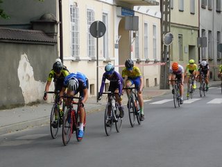 Kolarze rywalizowali w centrum Wielunia