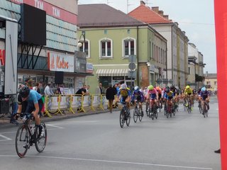 Kolarze rywalizowali w centrum Wielunia