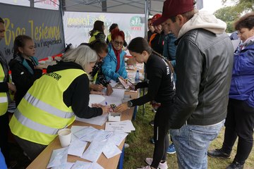 Kolejna edycja Biegu Jesiennego im. red. Tomasza Hopfera w Parzymiechach za nami