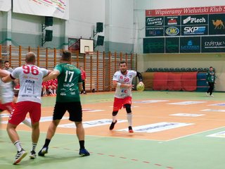 Znakomity początek Ligi Centralnej. MKS pewnie wygrał ze Śląskiem