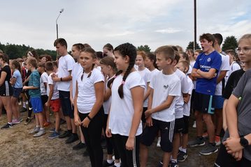 Uczniowie podstawówek rozpoczęli sportowy rok szkolny