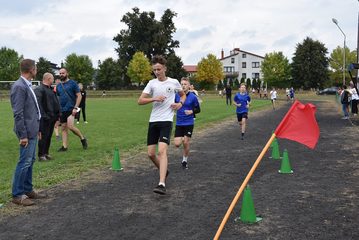 Uczniowie podstawówek rozpoczęli sportowy rok szkolny