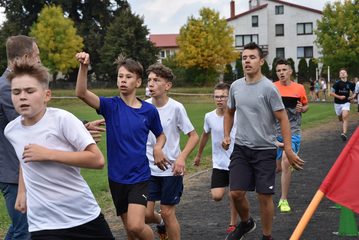 Uczniowie podstawówek rozpoczęli sportowy rok szkolny