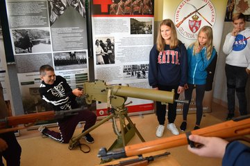 Niecodzienna lekcja historii w Szkole Podstawowej w Białej