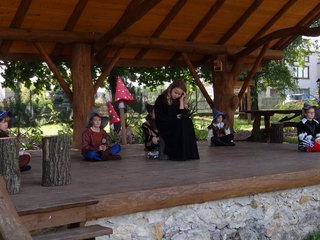 „Co w ogrodzie piszczy”- ekopracownia w Załęczu Małym robi wrażenie