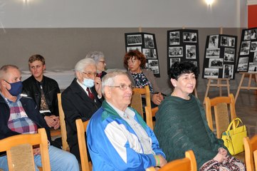 Promocja najnowszej książki Zofii Białas odbyła się w Ożarowie