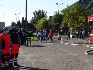 Wyciek amoniaku, pożar hali i wypadek w Spółdzielni Dostawców Mleka w Wieluniu. Spokojnie, to tylko ćwiczenia
