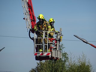 Wyciek amoniaku, pożar hali i wypadek w Spółdzielni Dostawców Mleka w Wieluniu. Spokojnie, to tylko ćwiczenia