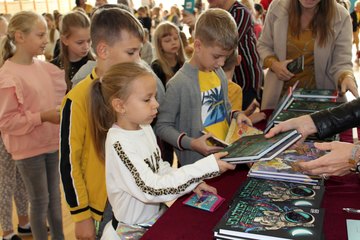 Spotkanie autorskie z pisarką Joanną Wachowiak w Lututowie