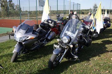Motocyklowy Rajd Papieski w Dalachowie. To pierwsza tego typu inicjatywa w regionie