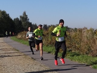 Wieluń biegał na trasie po wąskotorówce