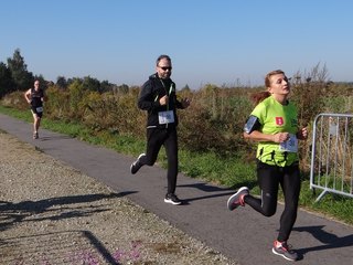 Wieluń biegał na trasie po wąskotorówce